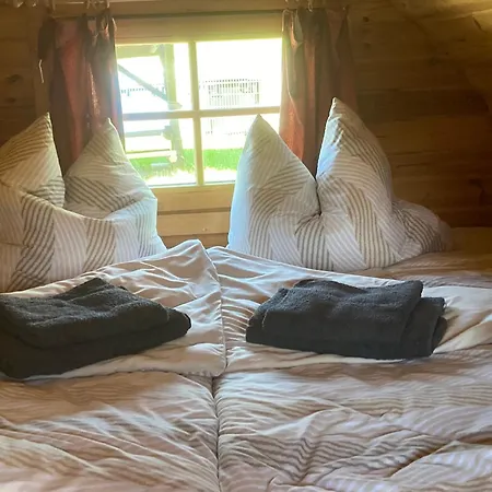 Nr 2 Campingfass Mit Terrasse Und Seeblick Langenbernsdorf
